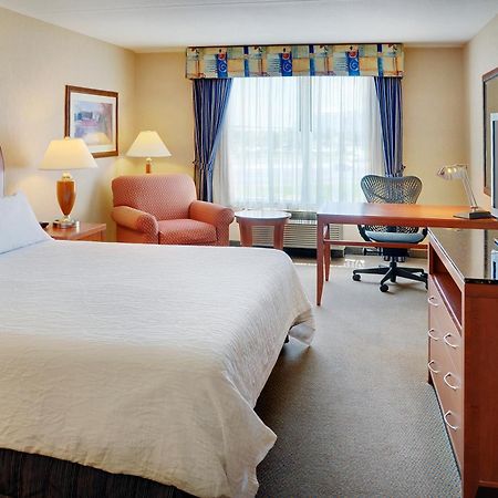 Hilton Garden Inn Toronto/Burlington Luaran gambar