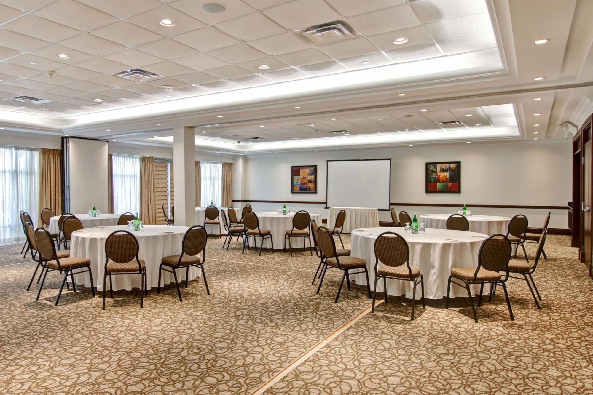 Hilton Garden Inn Toronto/Burlington Luaran gambar
