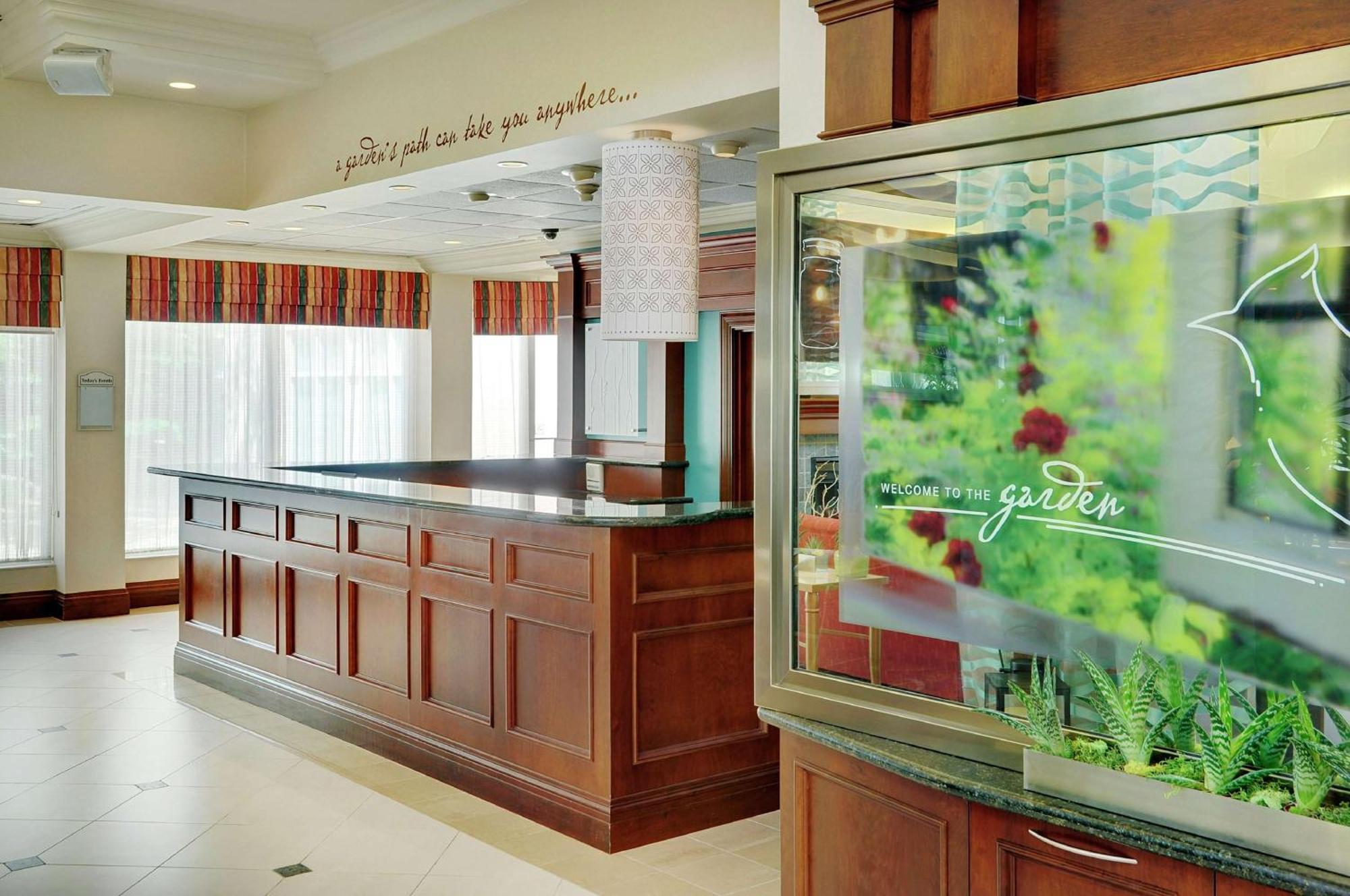 Hilton Garden Inn Toronto/Burlington Luaran gambar