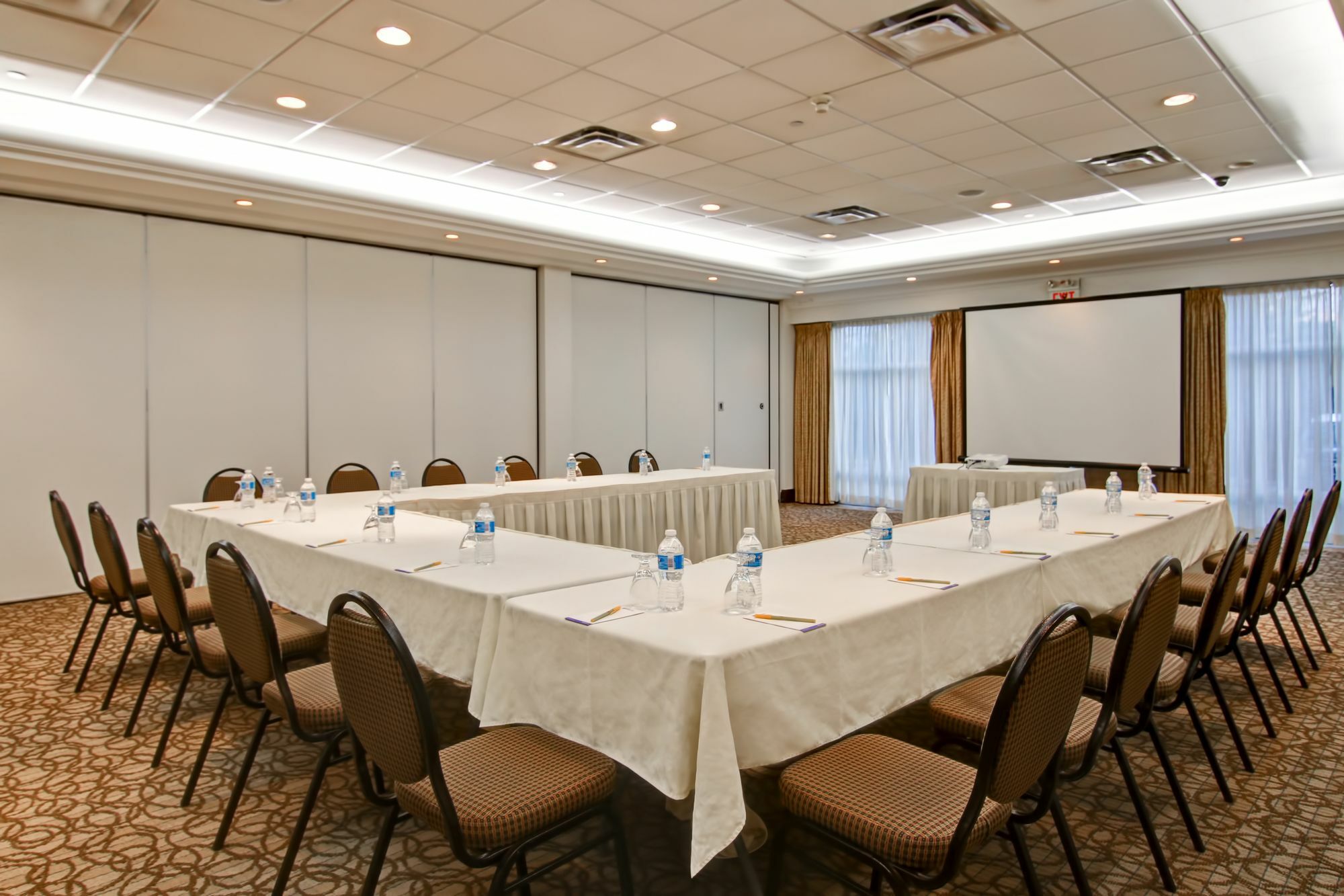 Hilton Garden Inn Toronto/Burlington Luaran gambar